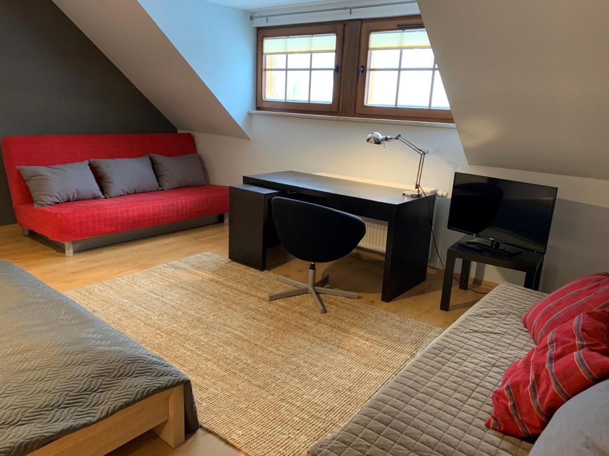 Apartment 4 I 45 W Willi Jozefina