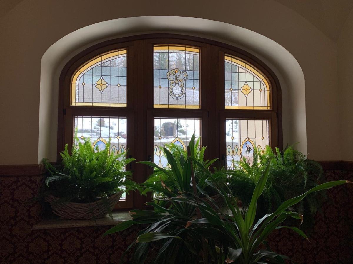 4 I 45 W Willi Jozefina Apartment